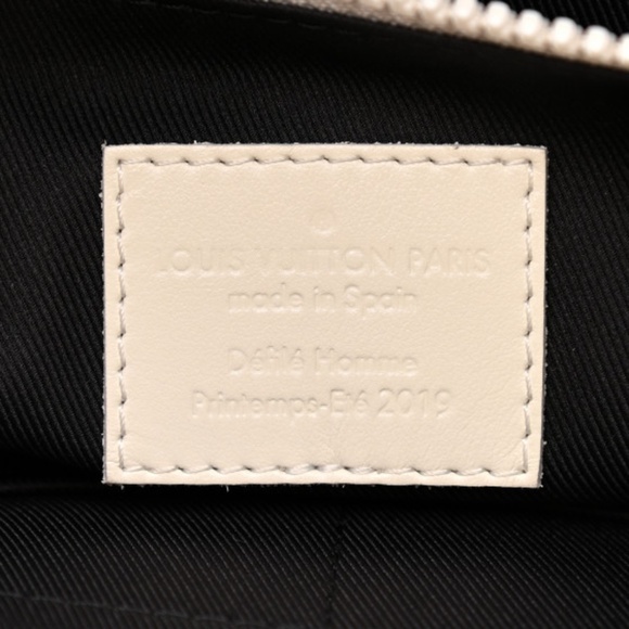 LOUIS VUITTON Taurillon Monogram Sac Plat Powder White - Picture 6 of 8